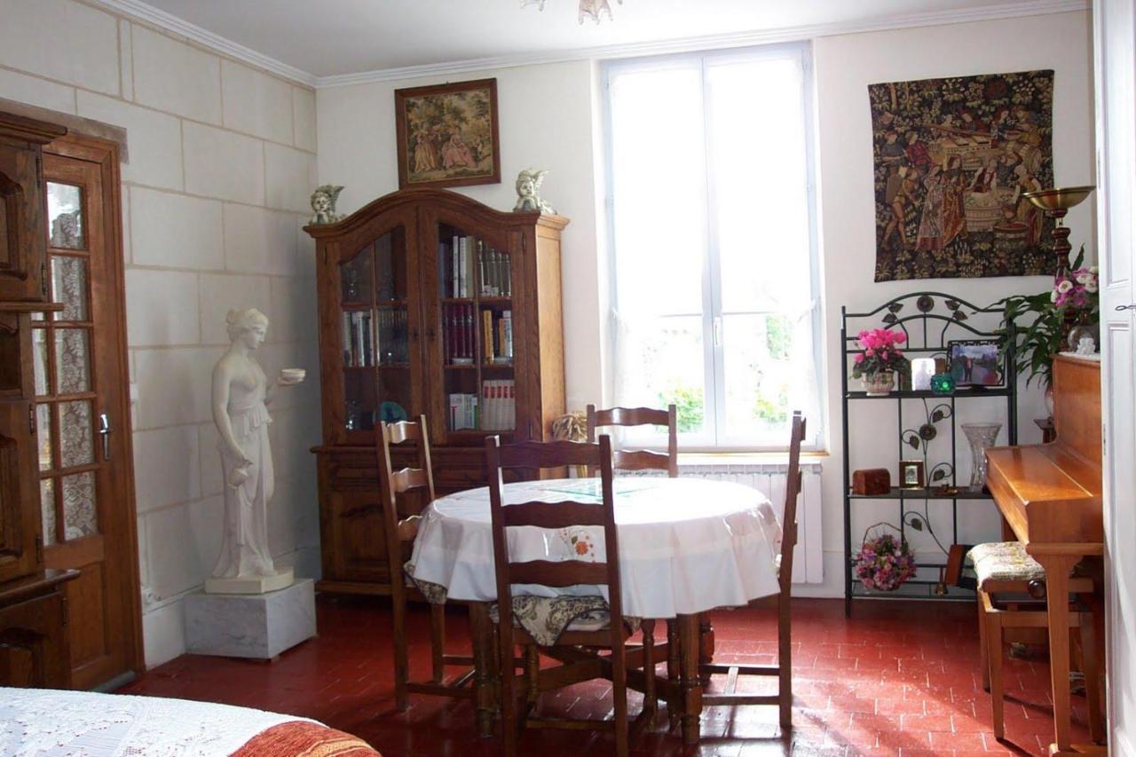 Les Charmes Valençay Exterior foto